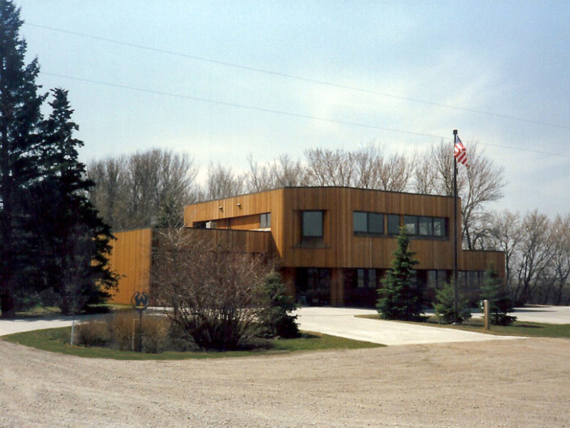 1985 Office Building